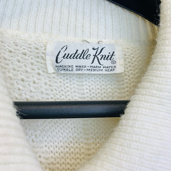 White Knitted Fuzzy 3/4 Length Cardigan - Picture 2 of 6